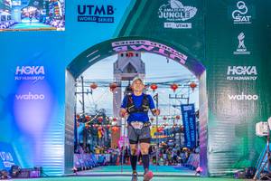 BIB: 5372
                            <button type="button" onclick="openModal(21794971)" class="btn btn-primary btn-sm float-right btn-popup" data-toggle="modal" data-target=".modal-high-quality">
                        <i class="fas fa-shopping-cart"></i> Add to Cart
                    </button>
                                            <button type="button" onclick="isThisMe(21794971, true)" class="btn btn-success btn-sm float-right btn-popup btn-isme hidden" data-toggle="tooltip" data-placement="bottom" title="นี่คือรูปของคุณใช่ไหม คลิกที่นี่เพื่อเอาเข้าอัลบั้ม">
                        <i class="fas fa-plus"></i> Add to album
                    </button>
                    <button type="button" onclick="isThisMe(21794971, false)" class="btn btn-warning btn-sm float-right btn-popup btn-isnotme hidden">
                        <i class="fas fa-ban"></i> Remove from album
                    </button>